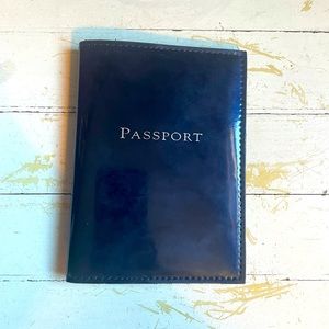 NWOT Passport Cover